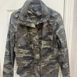 Love Tree Women's Camo Utility Jacket